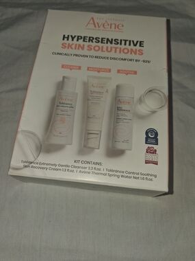 Avene Hypersensitive Skin Solutions Cleanse, Moisturize & Soothe Kit